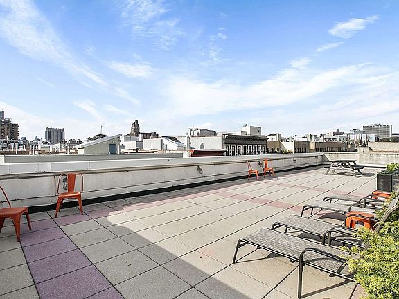 5th image of 553 Lenox Ave Unit 3F