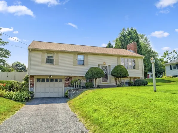 9 Muriel Ln, Milford, MA 01757