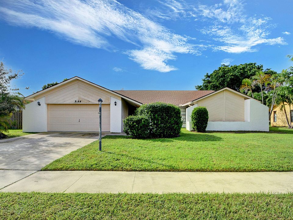 8164 Winnipesaukee Way, Lake Worth, FL 33467 Zillow
