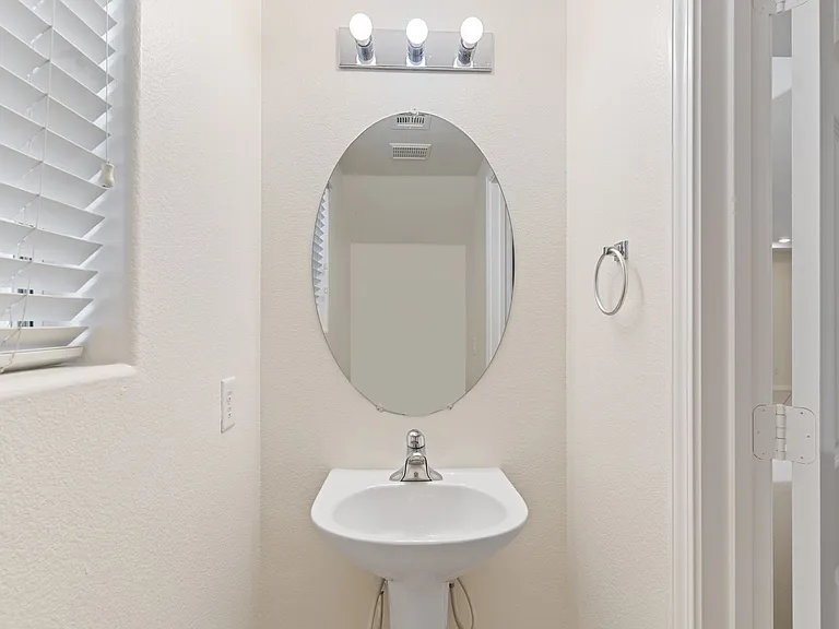 7268 Vinca Rd — Photo 11