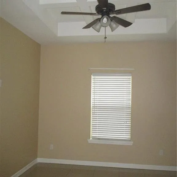 2601 E Franklin Ave #3 — Photo 8