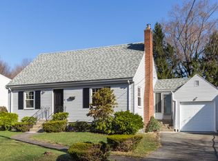 10 Mainstone Rd, Wayland, MA 01778