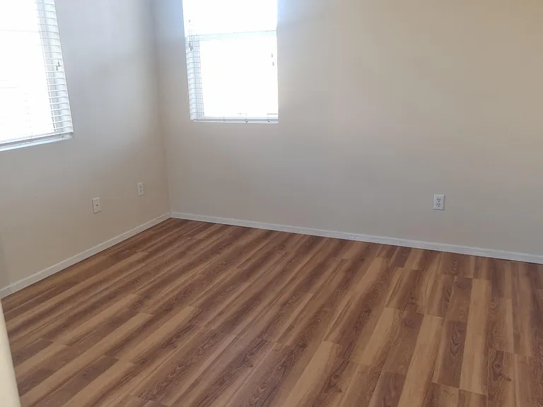 25557 Huxley Dr — Photo 25
