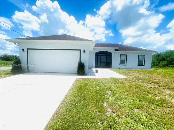 4130 24th Ave NE, Naples, FL 34120