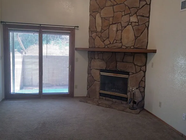 937 W Madera Ln — Photo 16