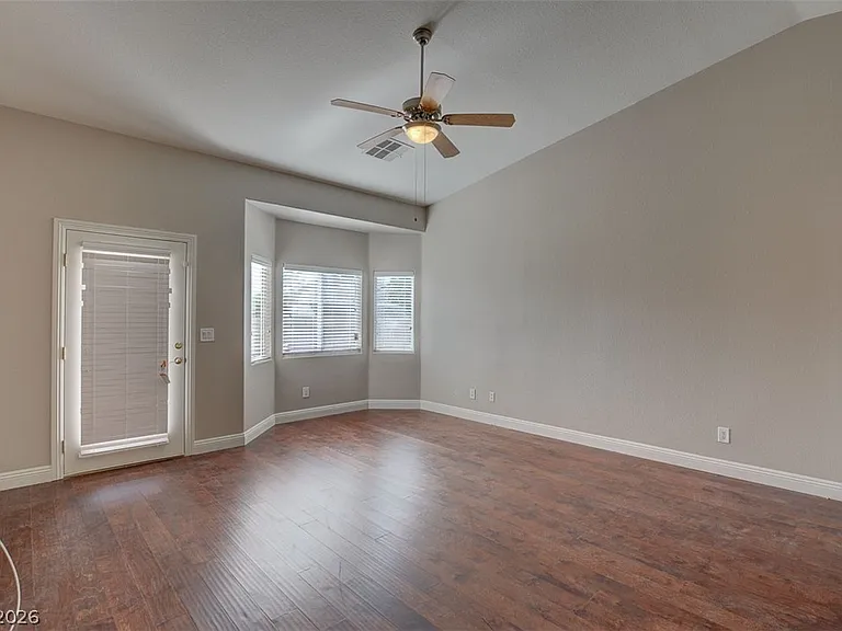 2121 Arpeggio Ave — Photo 20