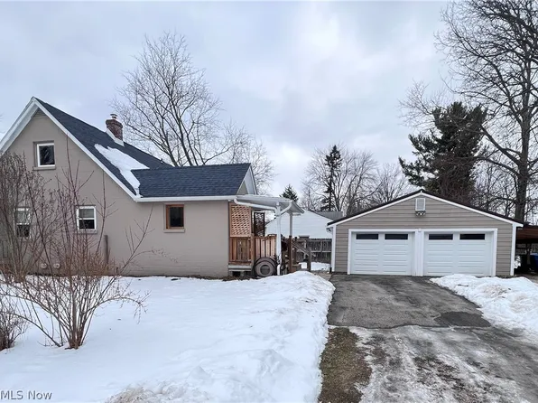 835 Mae St, Kent, OH 44240