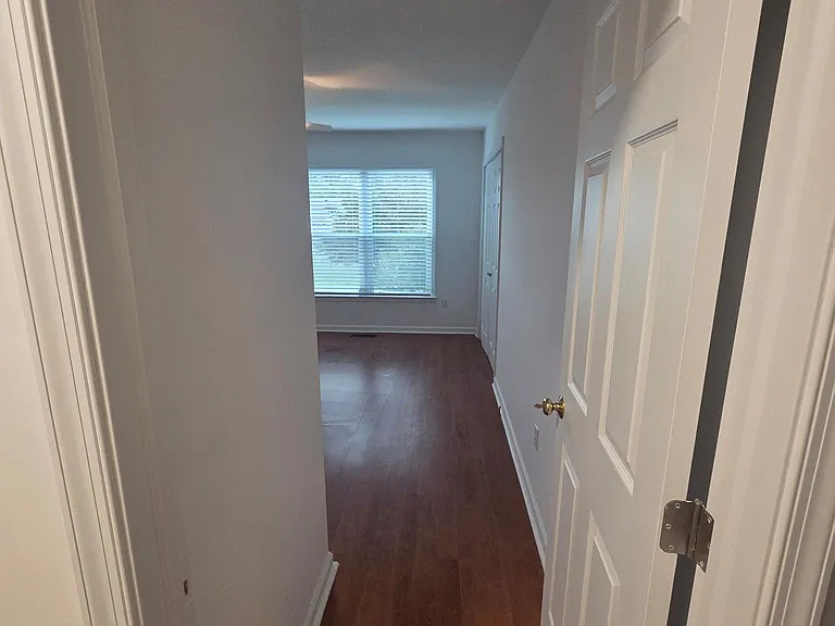 72 Hillcrest Dr — Photo 2
