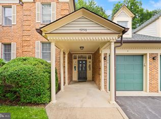 7256 Glen Hollow Ct Unit 2, Annandale, VA 22003