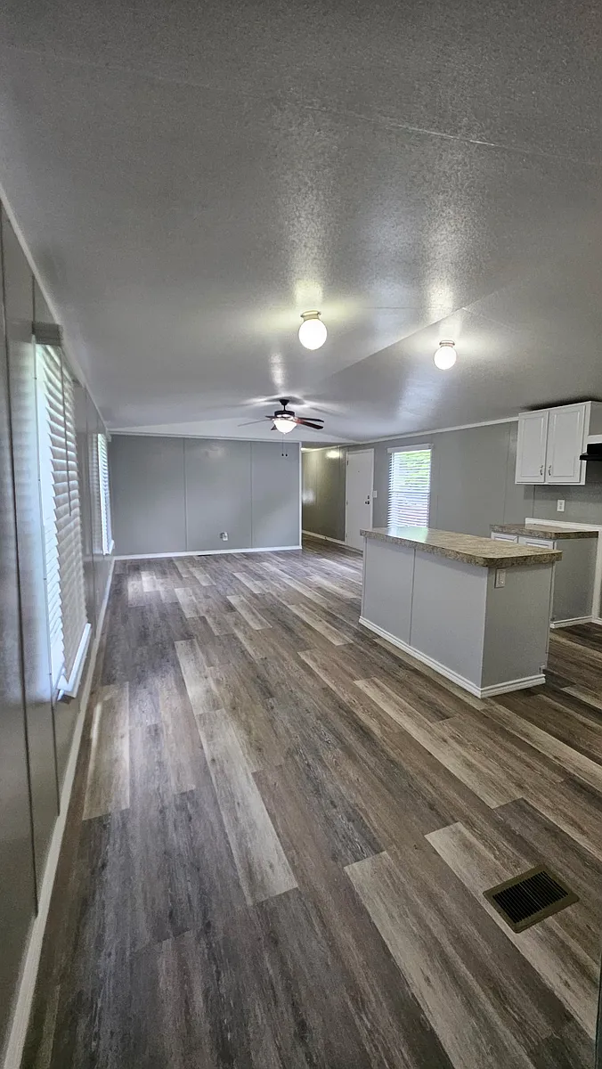 Building Photo - 614 Summerhaven Dr #614