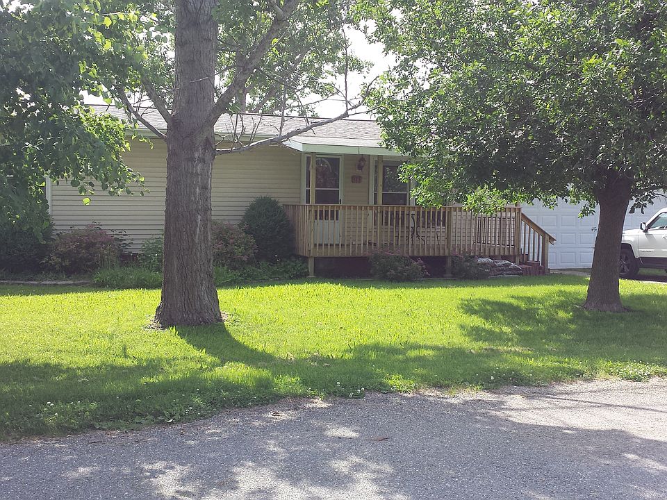 1st image of 113 Valerie Ln