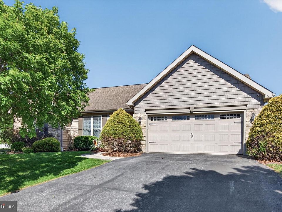 1st image of 1241 Shadowbrooke Dr