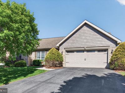 1241 Shadowbrooke Dr, Dover, PA, 17315