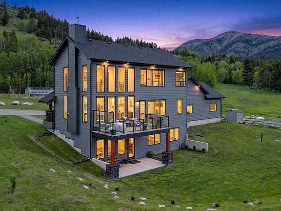 4th image of 2616 W Valley Ridge Dr