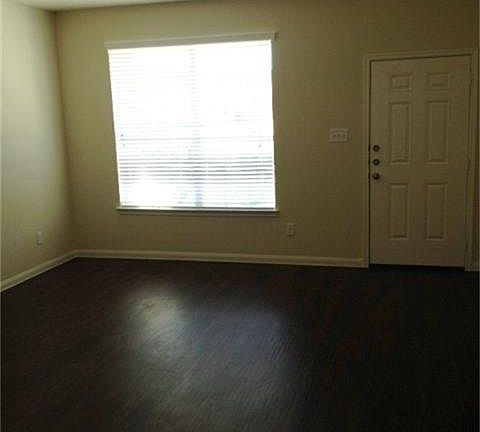 2nd image of 5610 Rocky Trail Dr