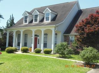 318 Beaupre Dr, Luling, LA 70070