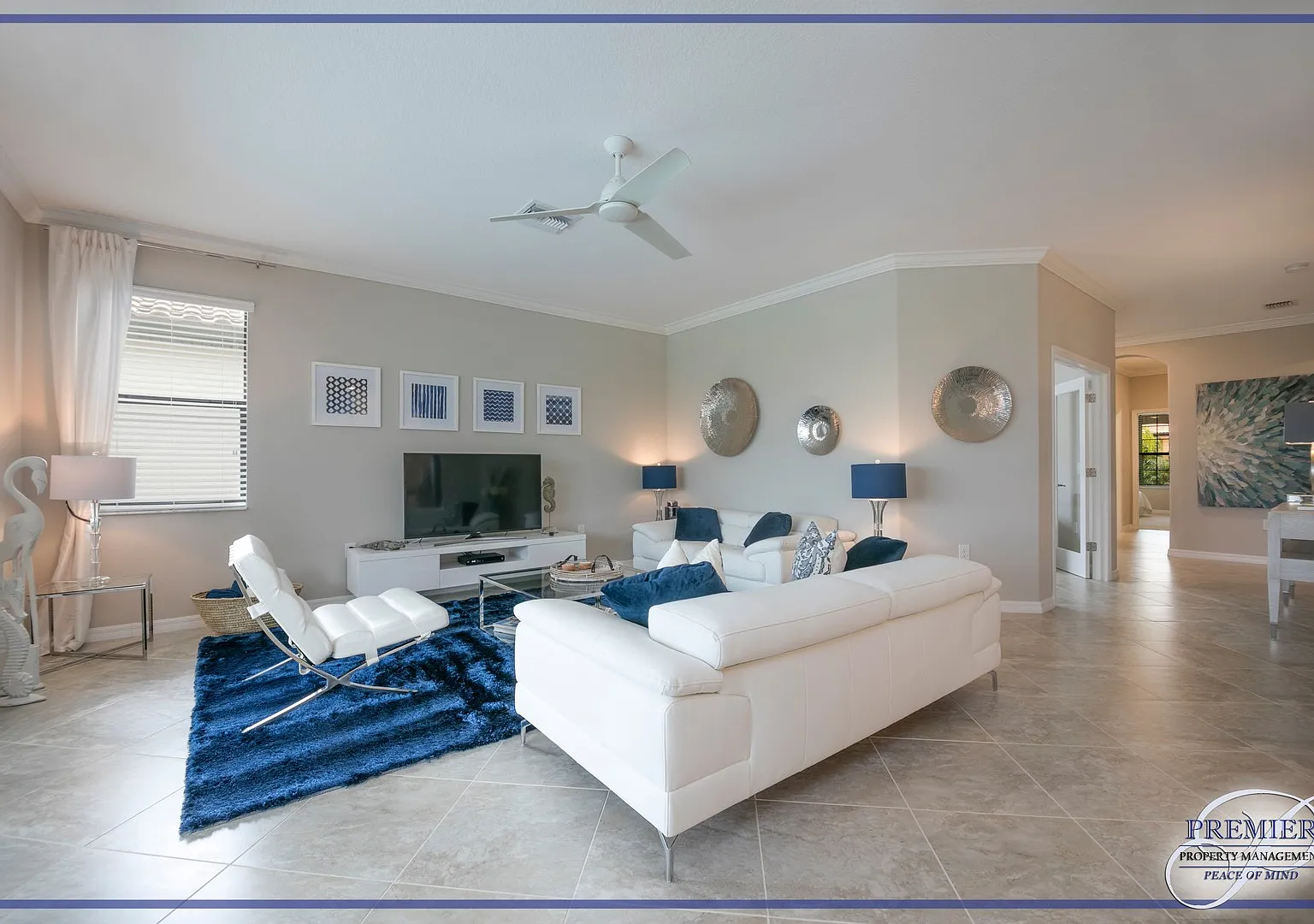 Modern Beach Home - Heated Pool - Lake Views - Pets Allowed - Gated — Photo 2