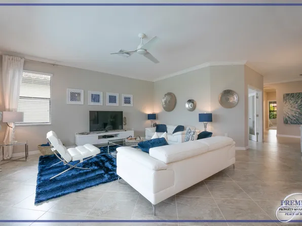 1555 Marton Ct, Naples, FL 34113