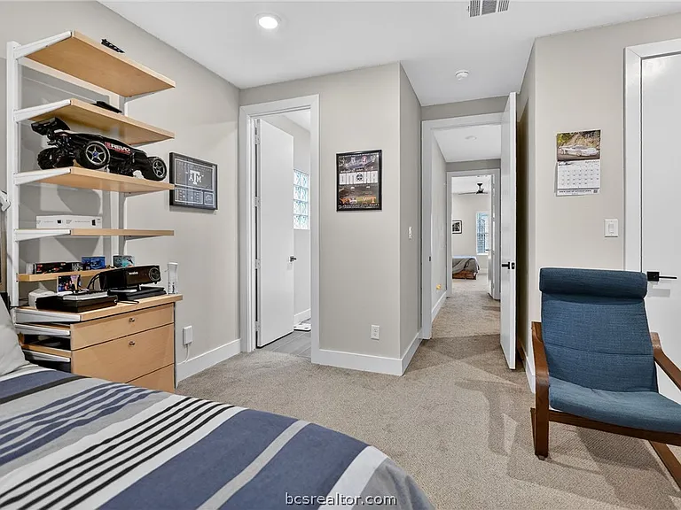 297 Estates Cir — Photo 14