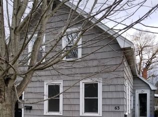 63 Exeter Rd #B, Newmarket, NH 03857
