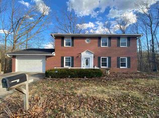 2002 Circle Ct, Bedford, IN