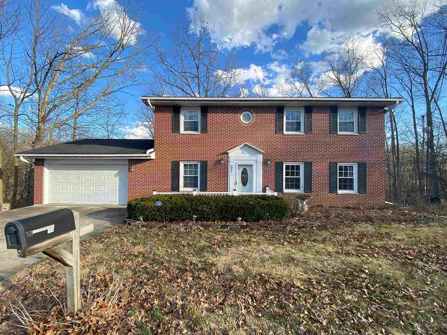 2002 Circle Ct photo 1