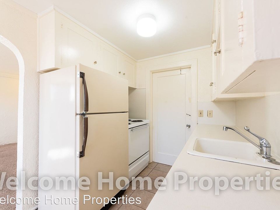 1st image of 512 S College Ave APT 3