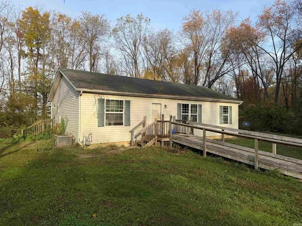 14188 1st Rd, Plymouth, IN 46563