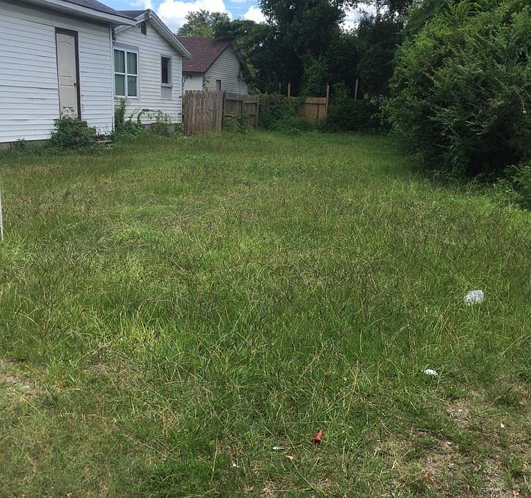 2nd image of 713 S 8th Street LOT nw 4
