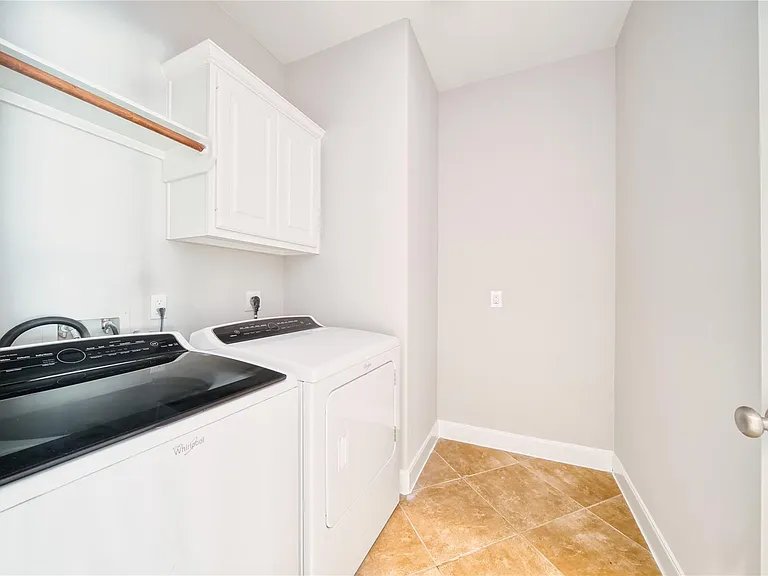 5619 Riverstone Crossing Dr — Photo 19