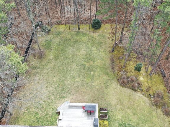 3rd image of 508 Heritage Ct