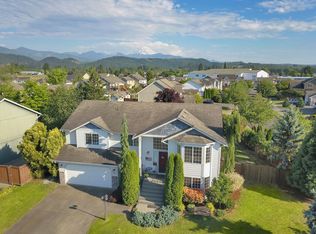 1453 Dieringer Ave, Buckley, WA 98321