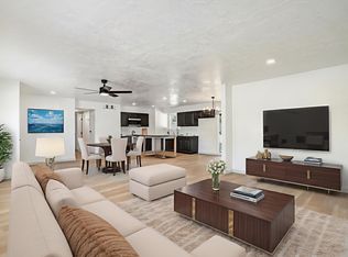 1312 Ladrones Ct SW, Albuquerque, NM 87121