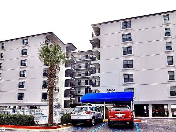 4th image of 427 E Beach Blvd #260