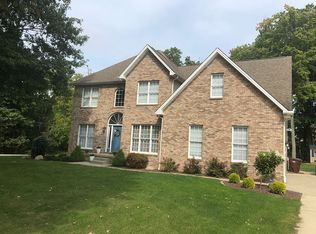 3249 Timber Ln, Hermitage, PA 16148