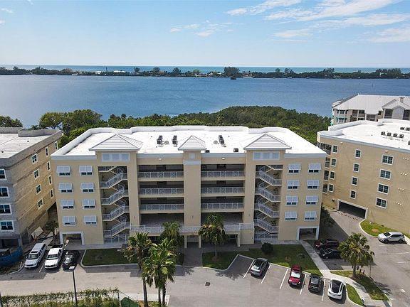 5th image of 260 Hidden Bay Dr #201