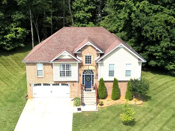 136 Coniston Dr, Clarksville, TN 37040