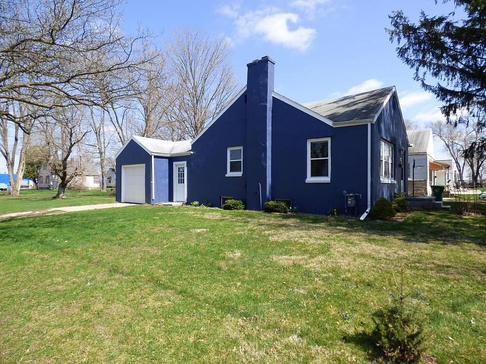 1st image of 1601 Clarendon Ave