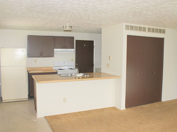 2nd image of 8149 Mount Washington Dr