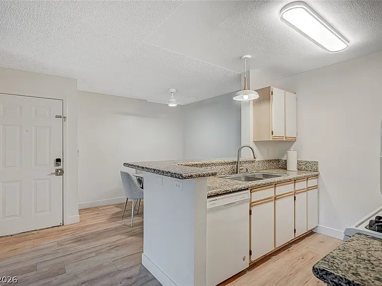 2200 Fort Apache Rd #1064 — Photo 6