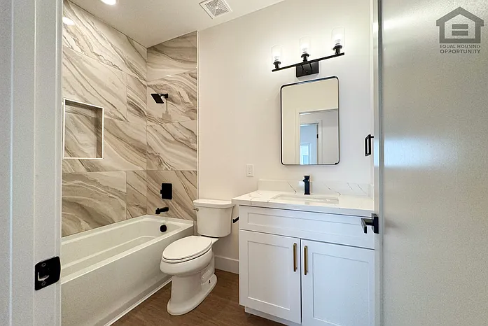 185 Sugarloaf St #1 — Photo 22