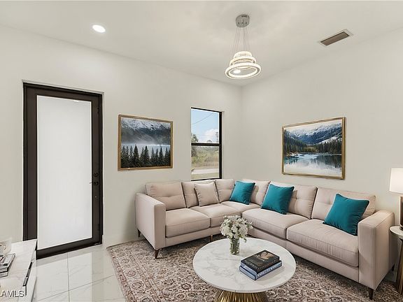 4th image of 417 Lovers Ave