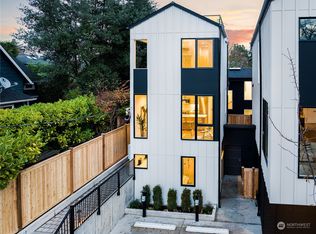 4218 Latona Ave NE, Seattle, WA 98105