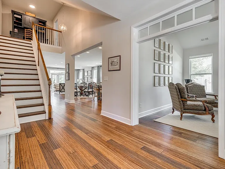 1007 Kaiser Way — Photo 6