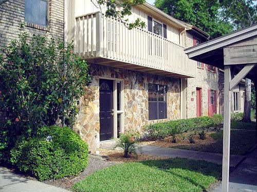 1st image of 5308 Bradbury Ct