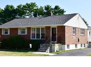 1833 Saw Mill Dr, Wilmington, DE 19810