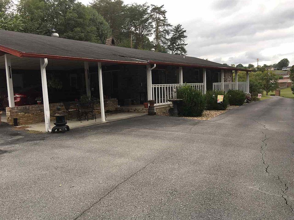 1st image of 414 Sequoyah Dr