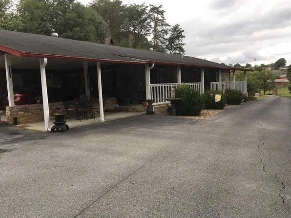 414 Sequoyah Dr, Newport, TN 37821