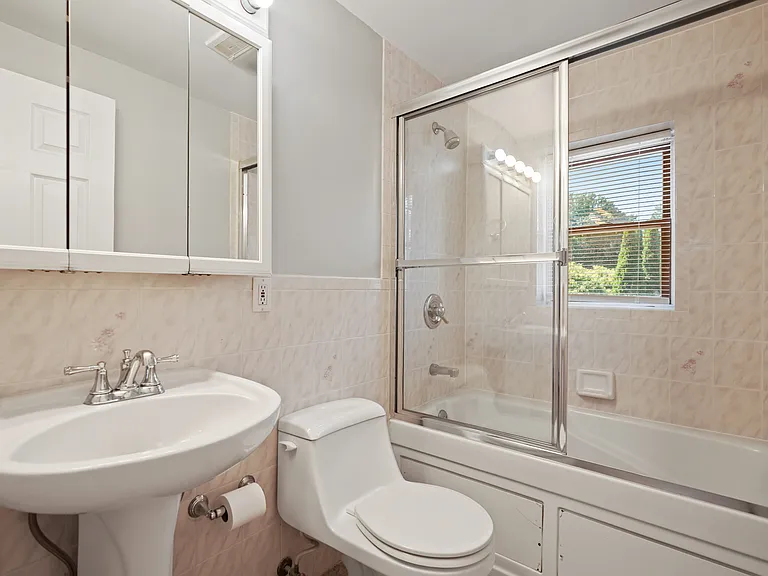 2079 Baldwin Rd — Photo 9