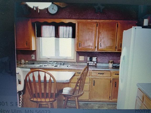 2nd image of 801 S Franklin St